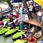 জমে উঠেছে ঝালকাঠির ভাসমান পেয়ারার হাট